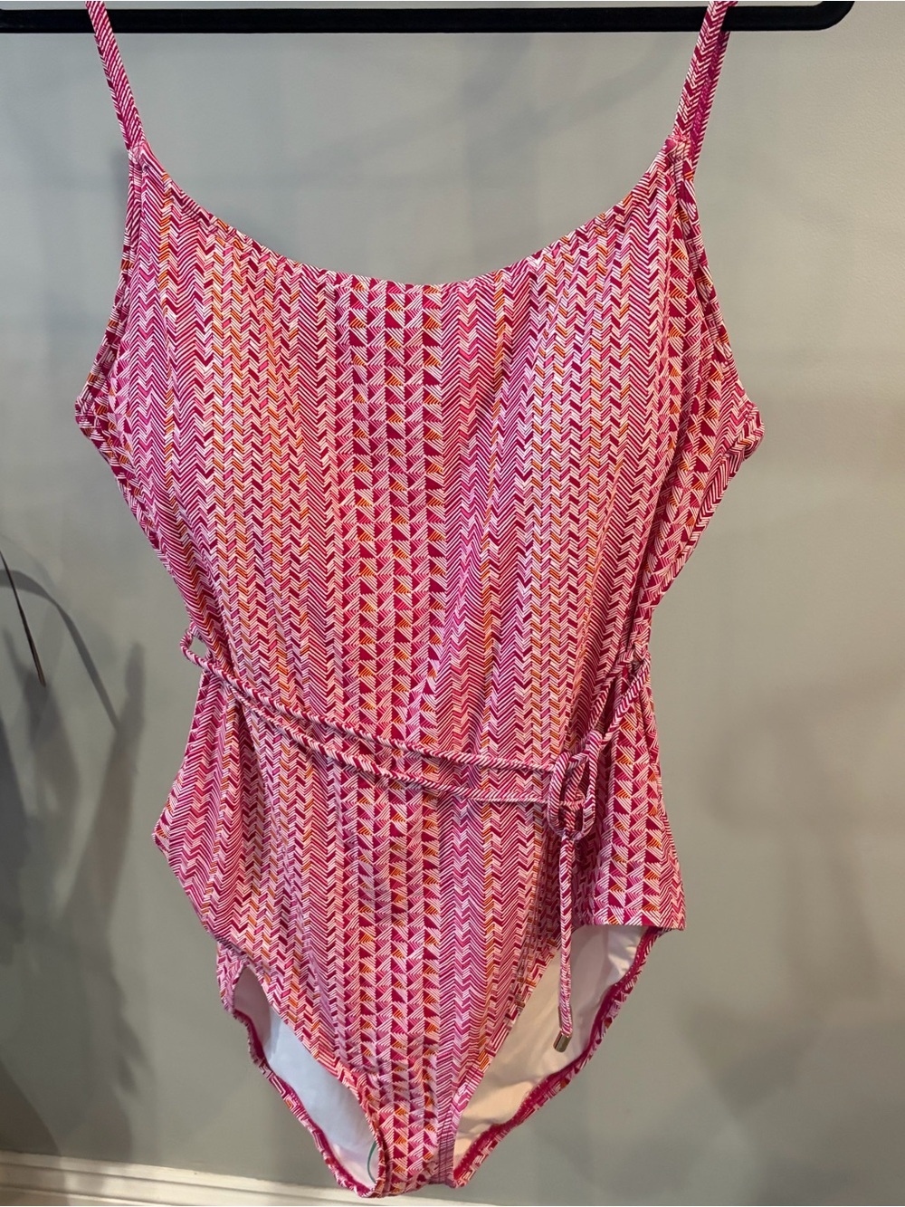 NWT ✨ LOFT Pink, orange and white Chevron bathing suit size XL